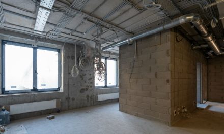 What Business Owners Should Check Before Hiring Trades for an Office Fitout